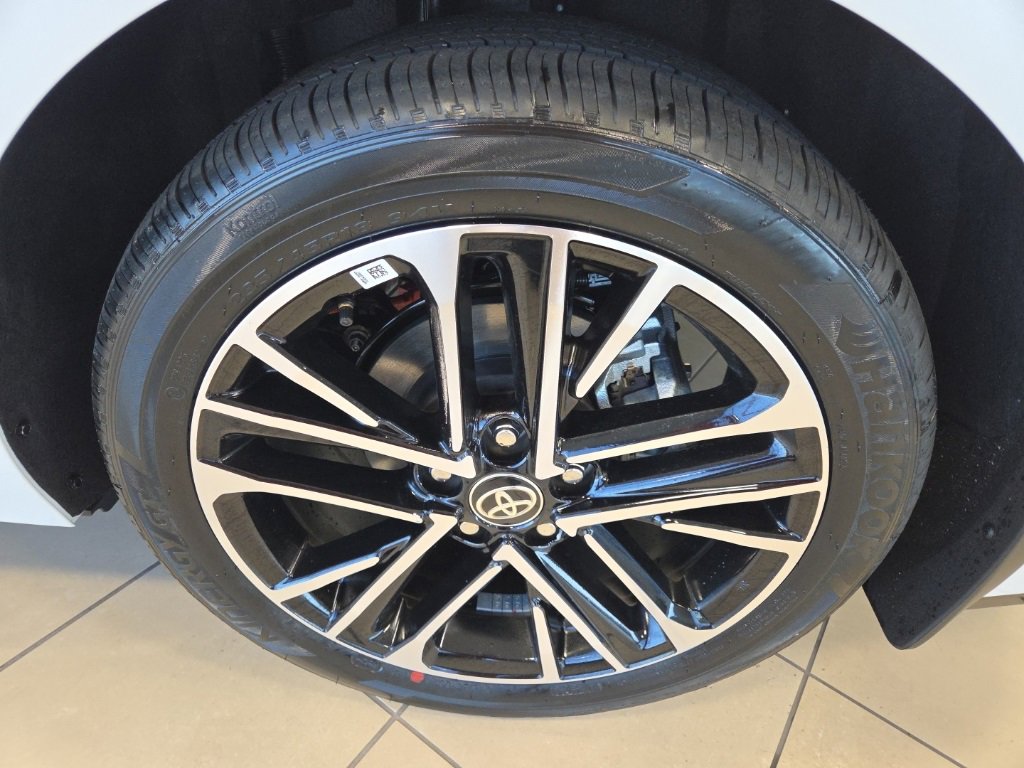 New 2026 Toyota Camry XLE image 10