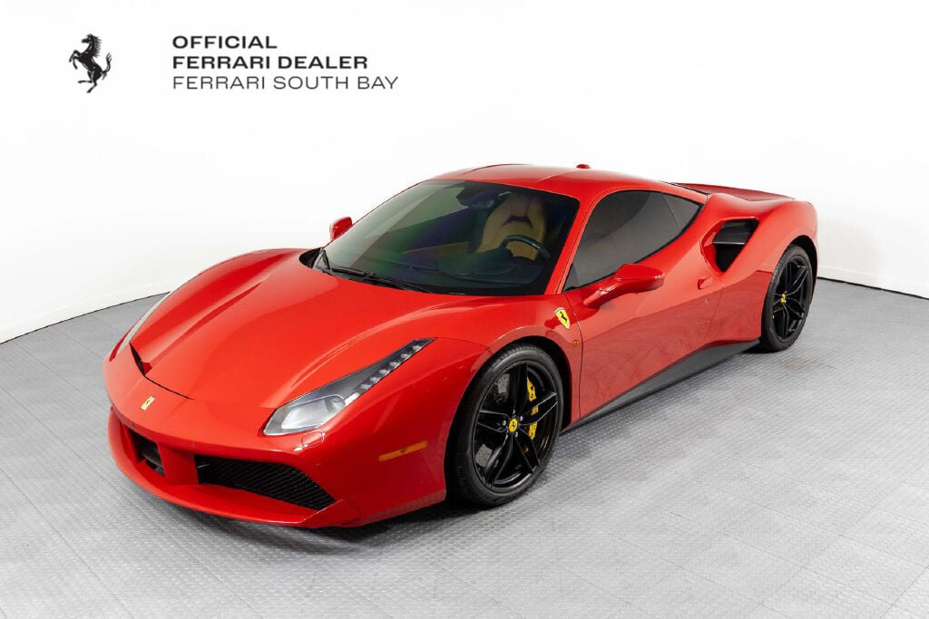 Used 2017 Ferrari 488 GTB RWD image 1