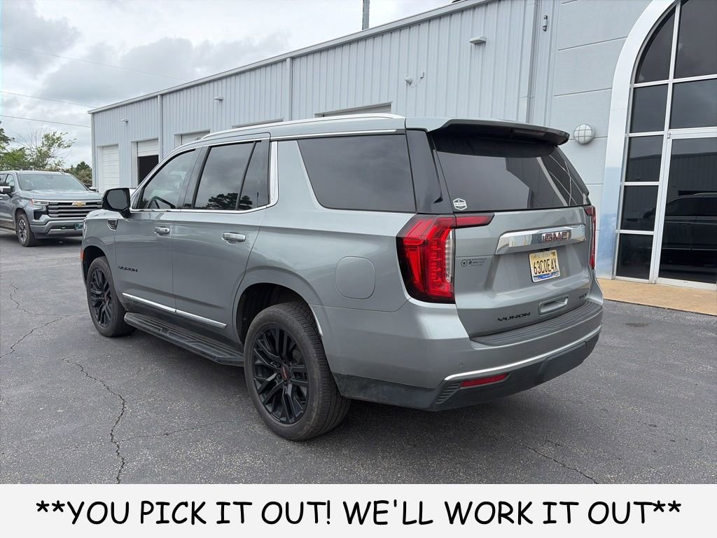 Used 2023 GMC Yukon SLT w/ SLT Premium Package AWD/4WD image 4