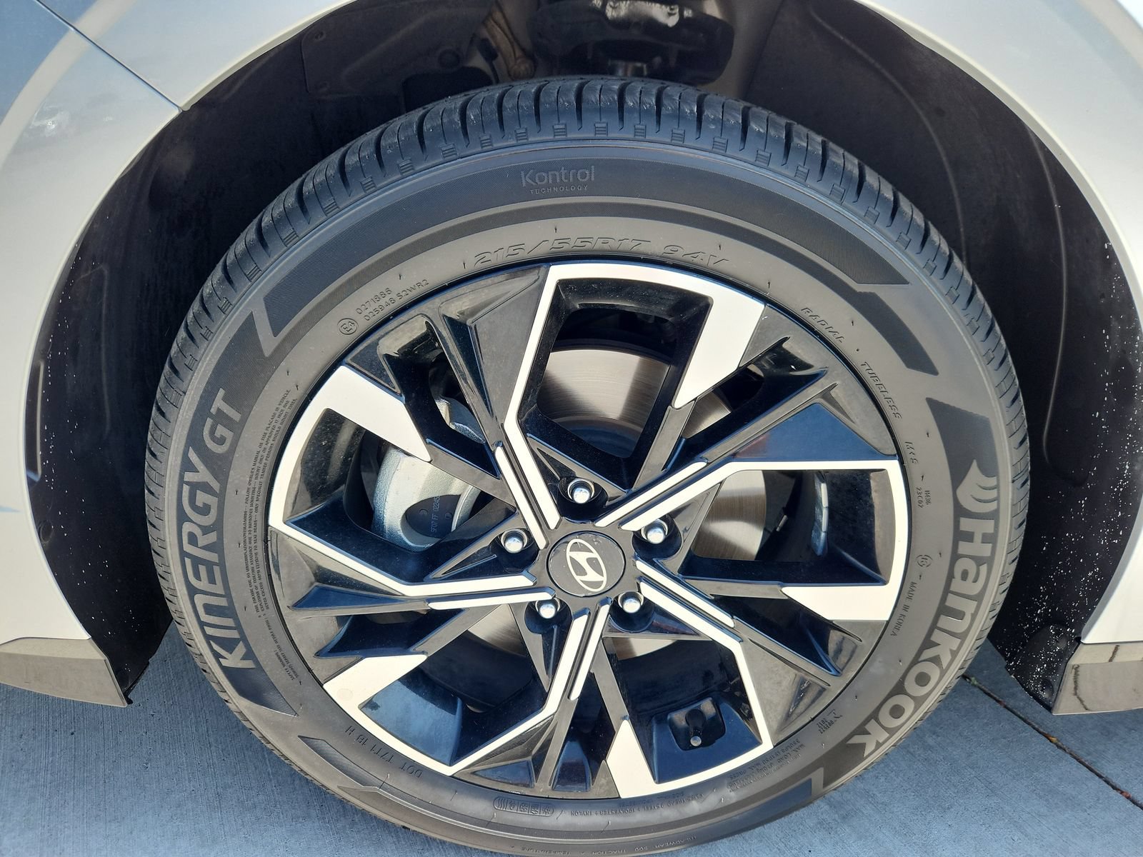 Used 2025 Hyundai Sonata SEL FWD image 17