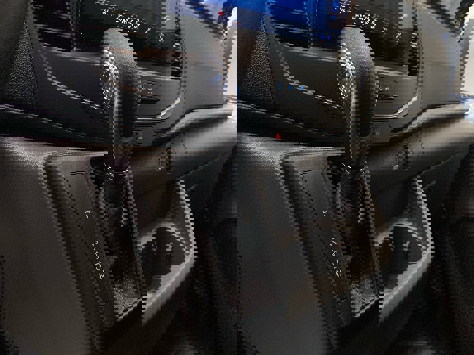 New 2026 Ford Transit 250 148 Medium Roof image 20