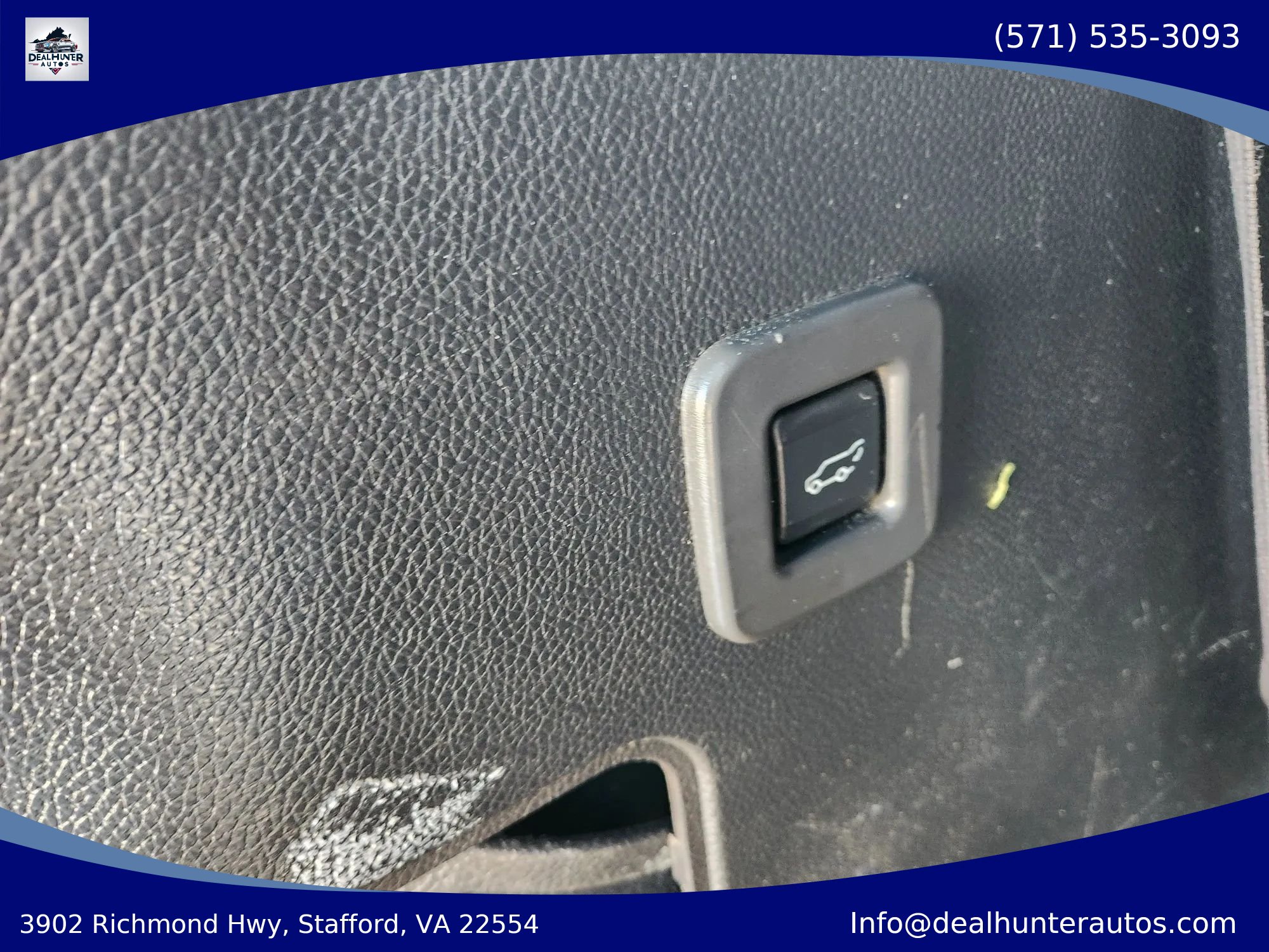 Used 2010 Ford Expedition Limited AWD/4WD image 16