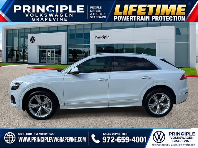 Used 2023 Audi Q8 Premium w/ Convenience Package AWD/4WD image 5
