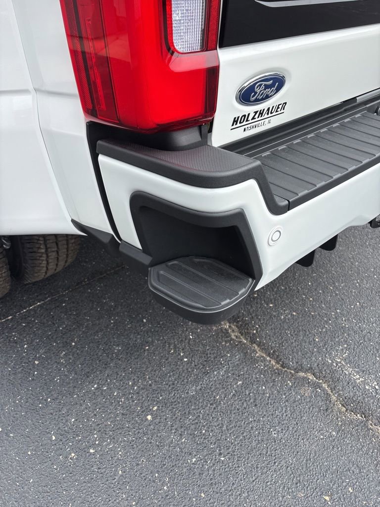 New 2026 Ford F350 Platinum image 27