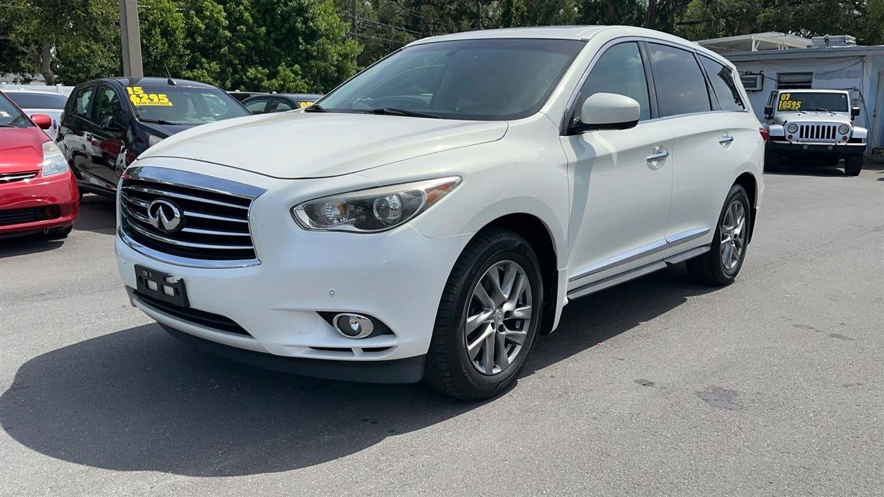 Used 2013 INFINITI JX35 AWD w/ Premium Pkg image 2
