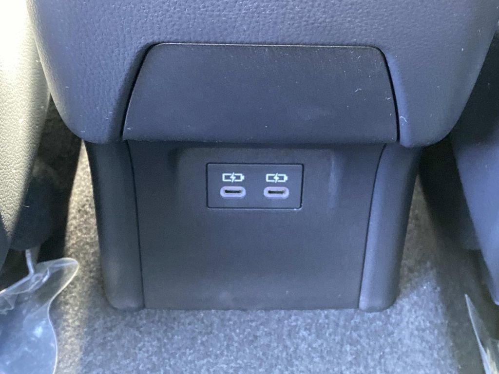 New 2026 Toyota Prius XLE image 29