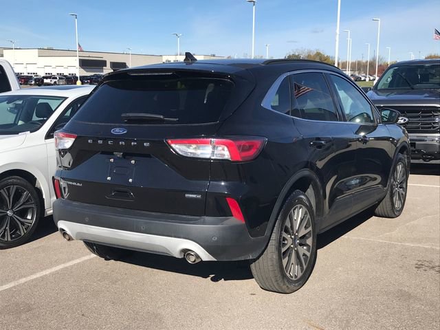 Used 2020 Ford Escape Titanium image 29