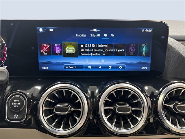 Used 2025 Mercedes-Benz GLA 250 4MATIC image 19