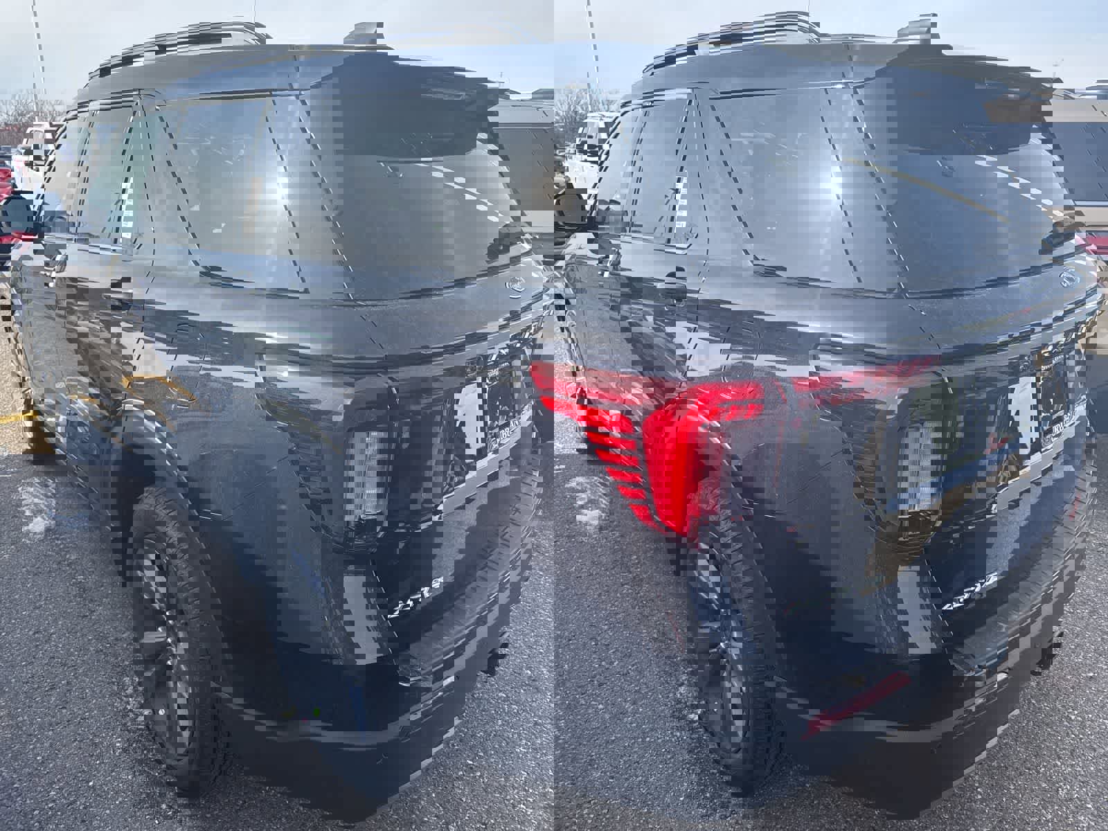 New 2026 Ford Explorer Active w/ Active Comfort Package image 9