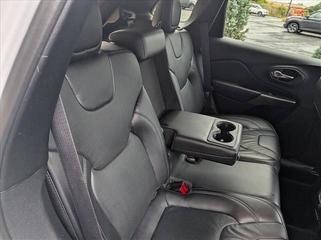 Used 2020 Jeep Cherokee Limited AWD/4WD image 17
