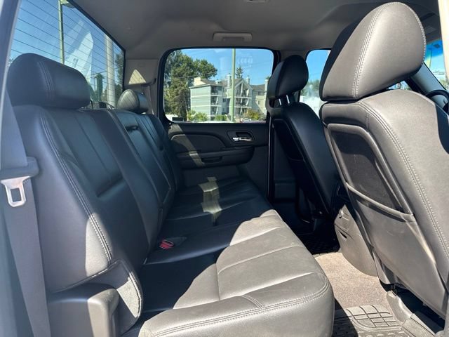 Used 2014 Chevrolet Silverado 2500 LTZ AWD/4WD image 10