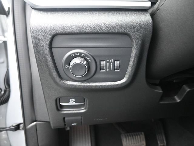 New 2026 Jeep Grand Cherokee L Laredo image 35