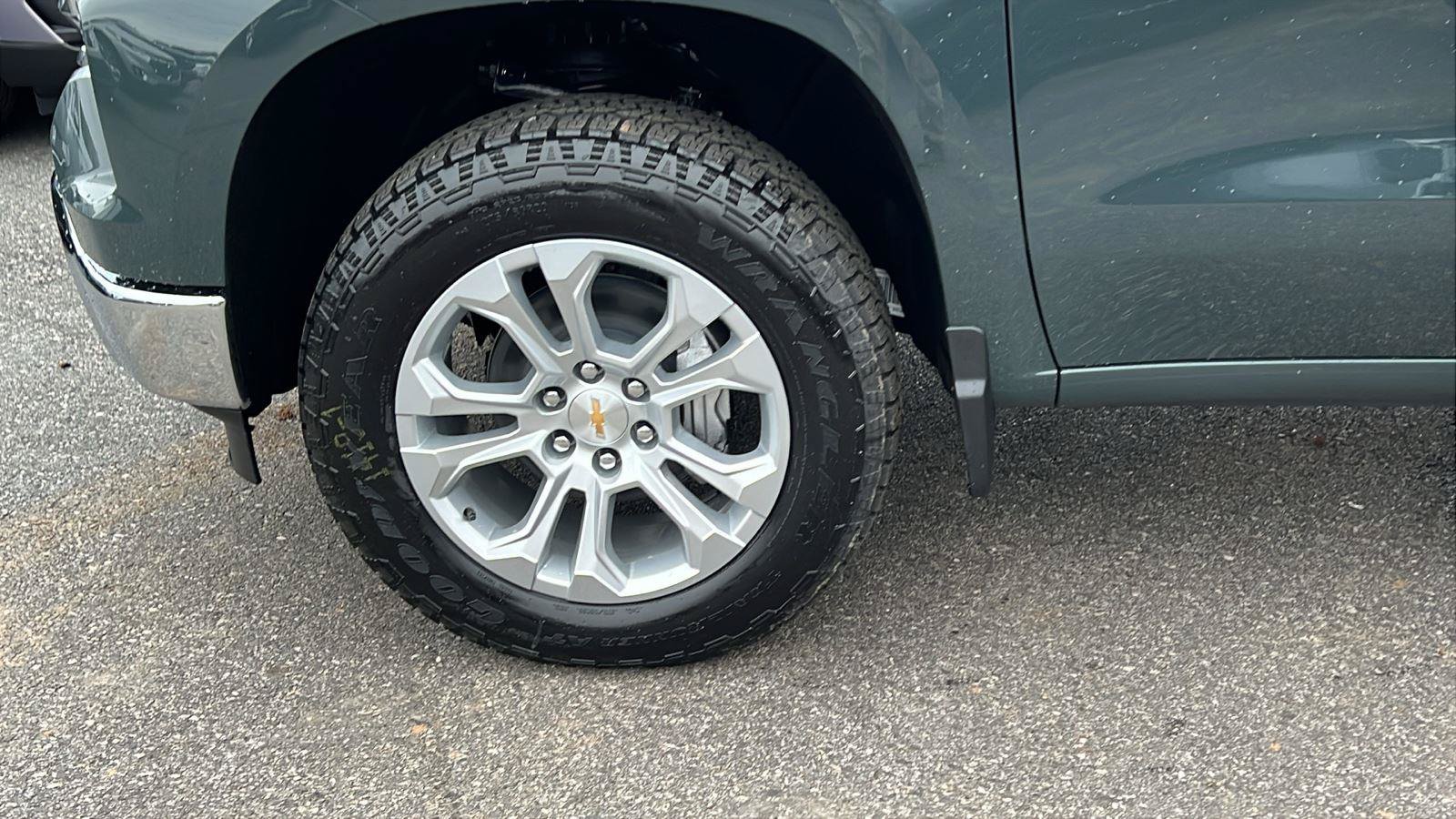 New 2026 Chevrolet Silverado 1500 LTZ AWD/4WD image 9