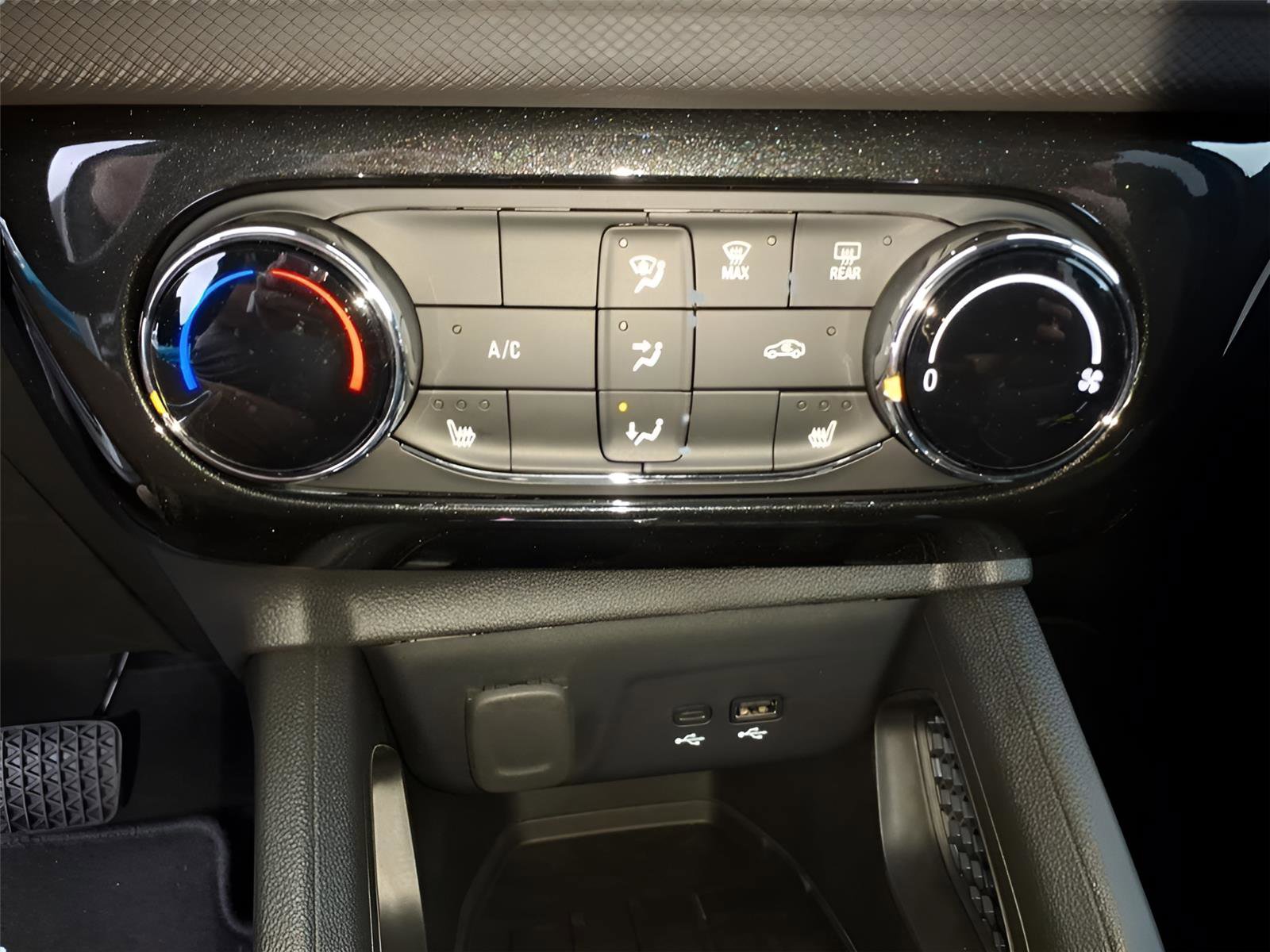 New 2026 Chevrolet TrailBlazer LT w/ LT Cold Weather Package image 21