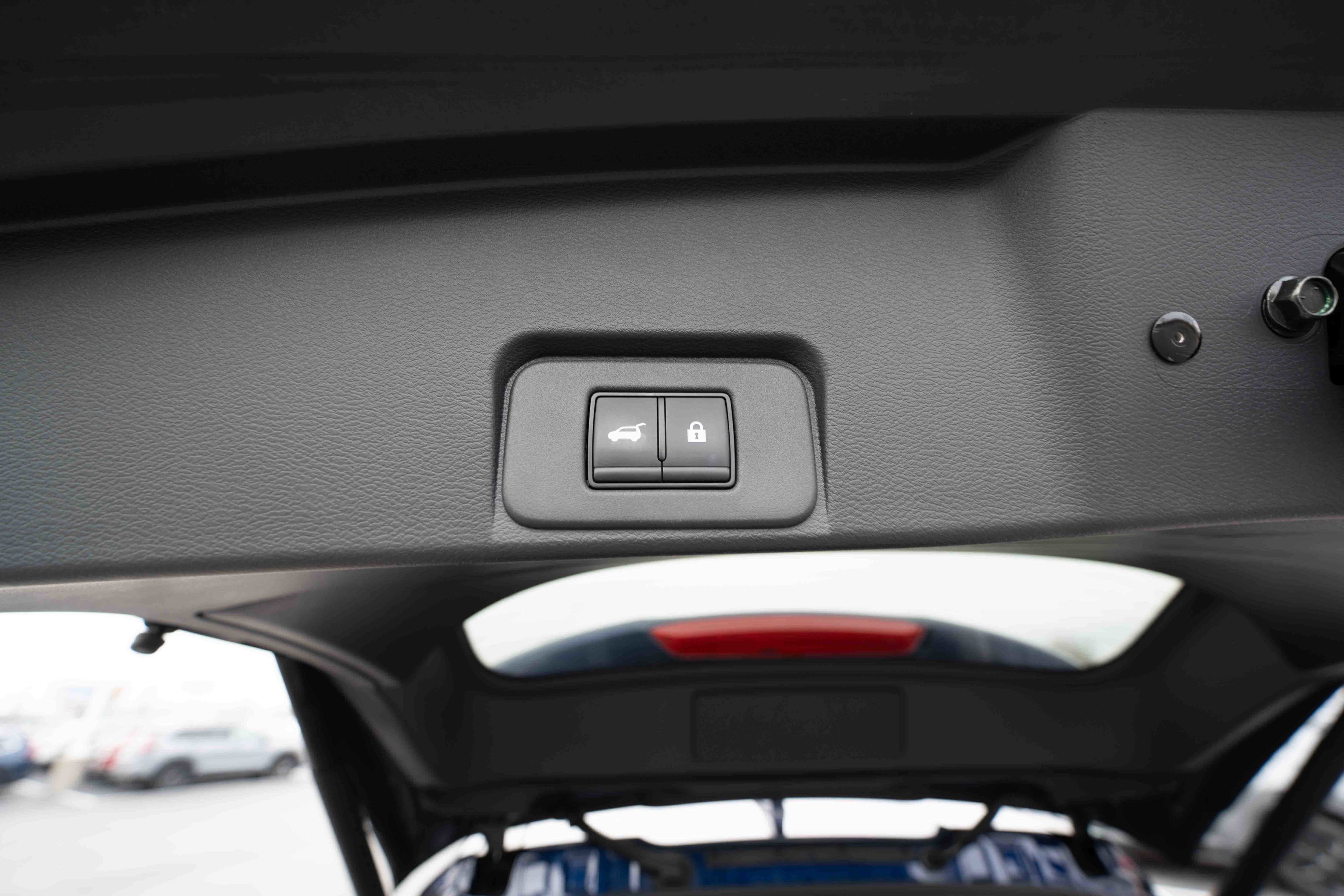 Used 2024 Nissan Rogue SL image 29