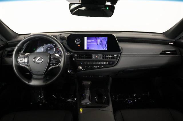 Certified 2025 Lexus ES 300h w/ Premium Package FWD image 8