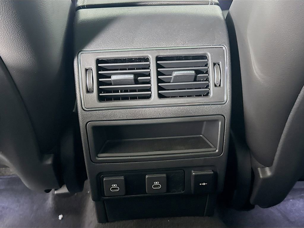 New 2026 Jaguar F-PACE R-Dynamic S image 25