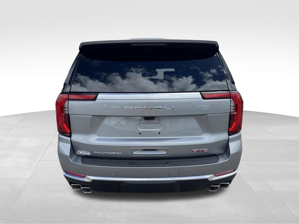 New 2026 GMC Yukon XL Denali w/ Denali Reserve Package AWD/4WD image 6