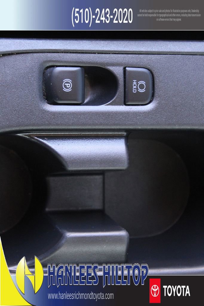Used 2024 Toyota Corolla LE FWD image 17