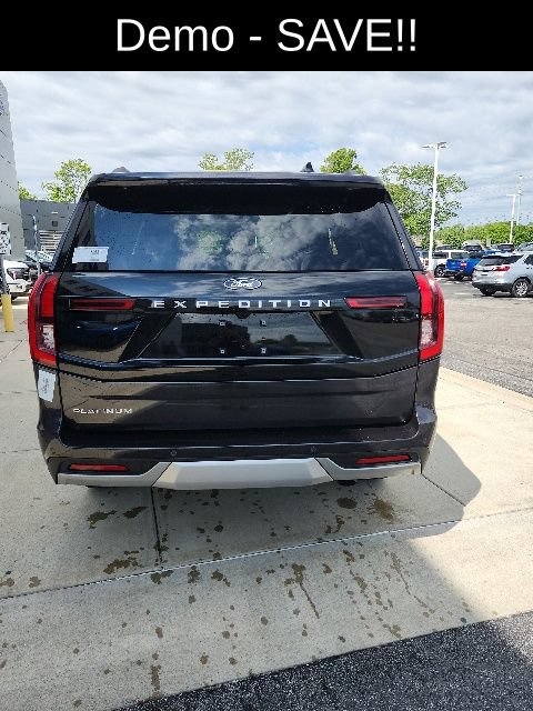 New 2026 Ford Expedition Platinum w/ Driver's Package AWD/4WD image 6