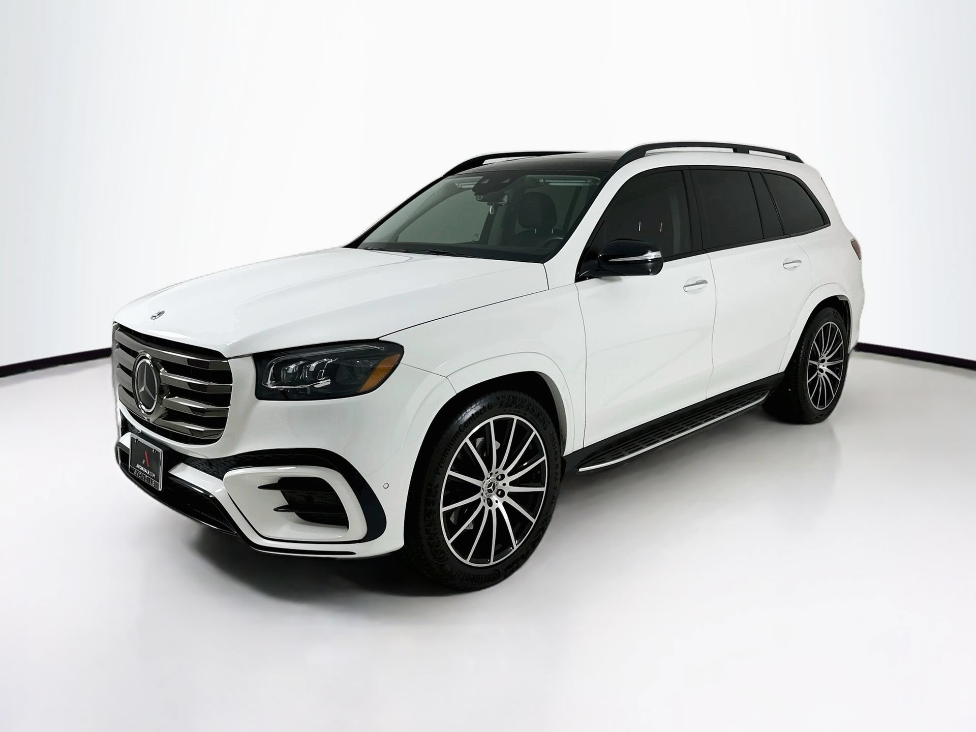 Used 2024 Mercedes-Benz GLS 450 4MATIC image 3