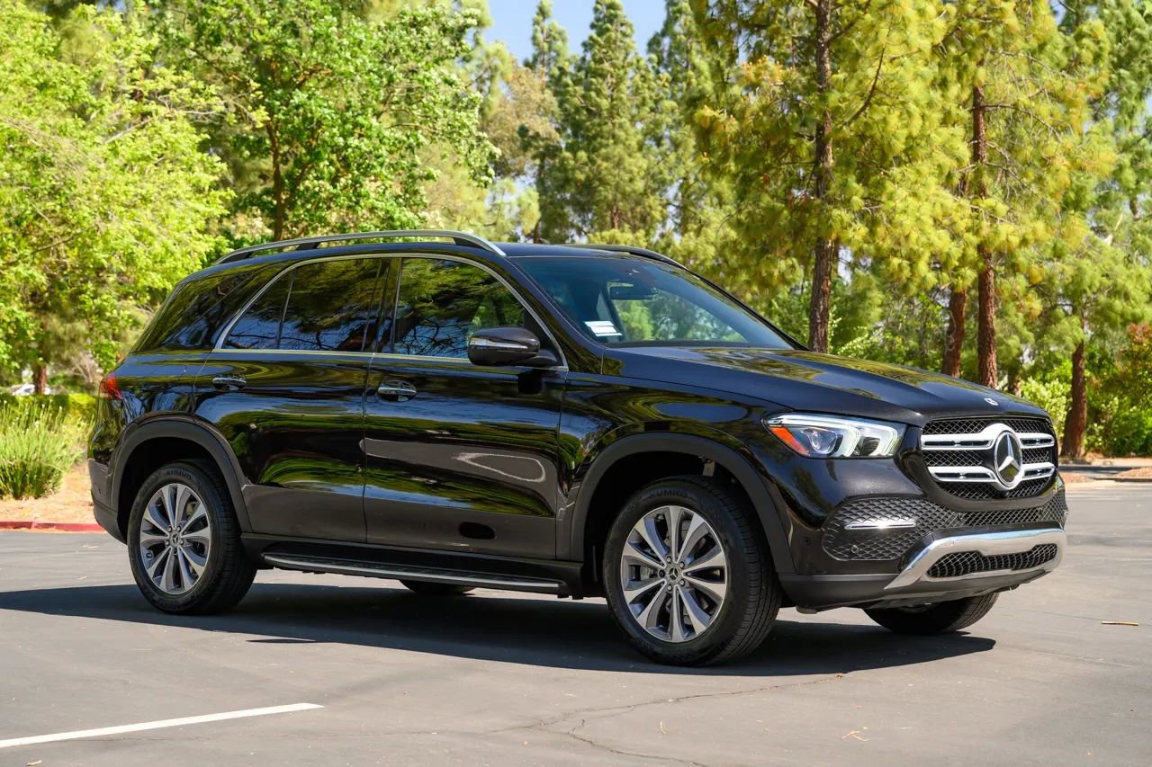 Used 2021 Mercedes-Benz GLE 350 w/ Premium Package image 13