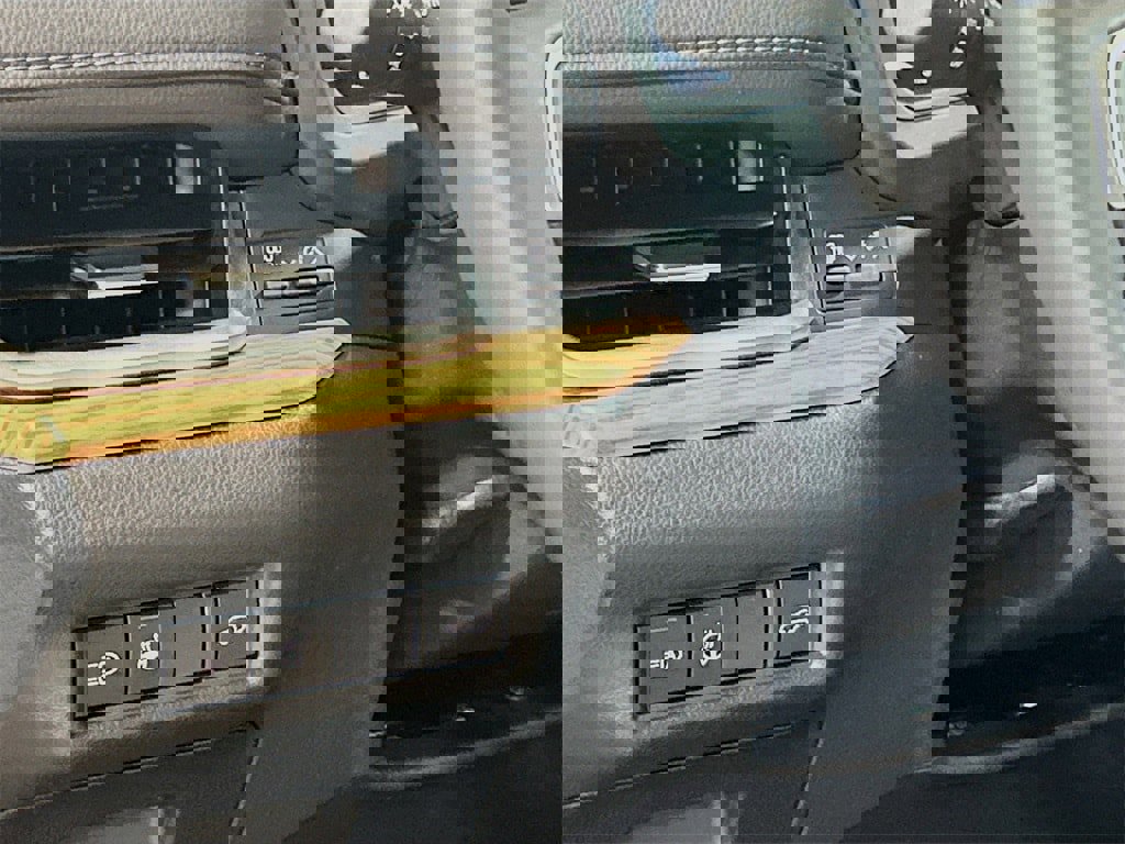 New 2026 Toyota Grand Highlander Limited image 8