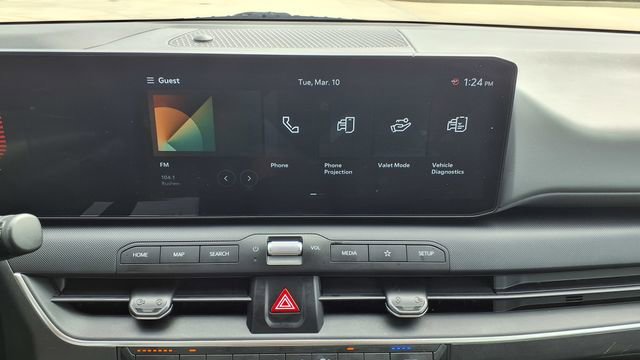 Used 2025 Kia K4 LXS image 21