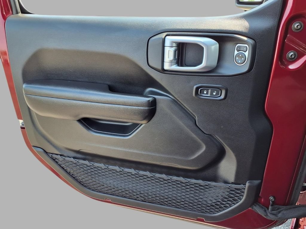 Used 2021 Jeep Wrangler Unlimited Sport AWD/4WD image 17