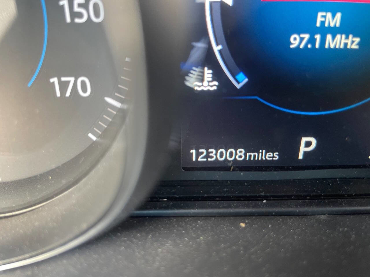 Used 2018 Jaguar F-PACE Premium AWD/4WD image 35