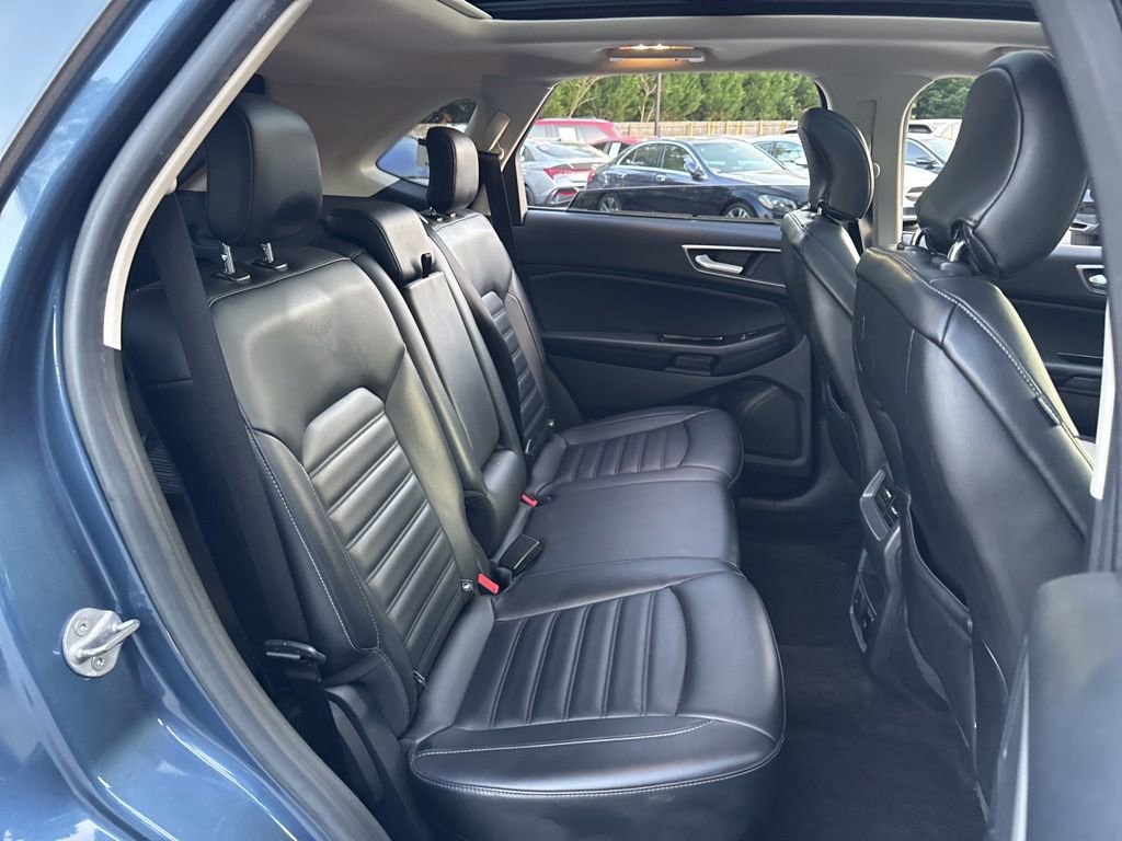 Used 2019 Ford Edge SEL w/ Equipment Group 201A image 6
