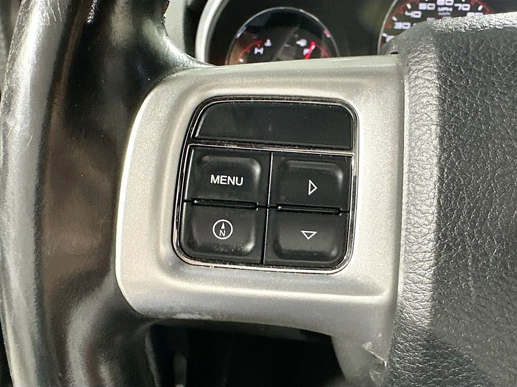 Used 2011 Dodge Avenger Heat image 32