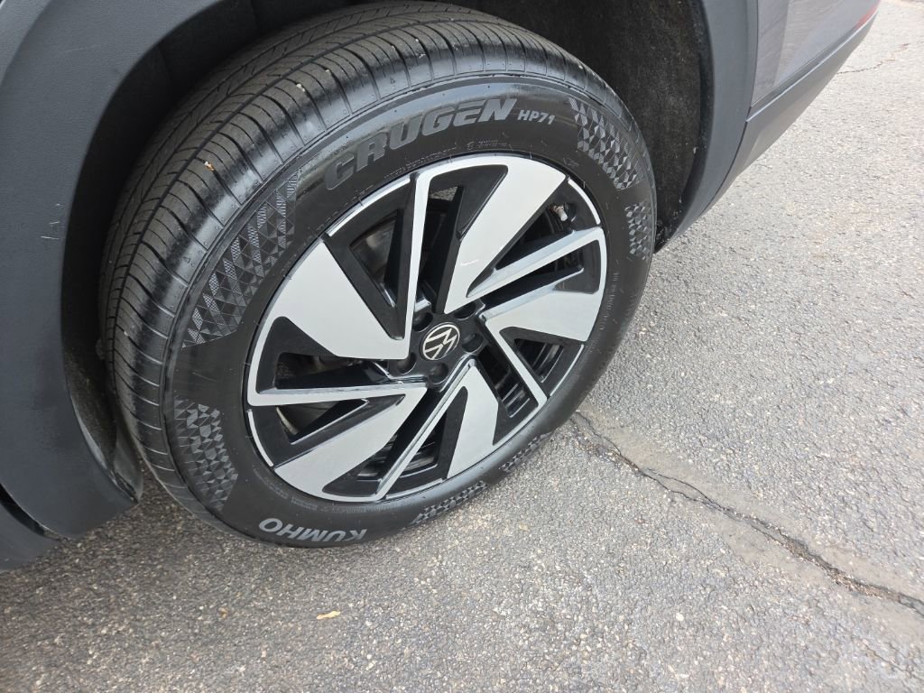 Used 2024 Volkswagen Atlas SE image 10