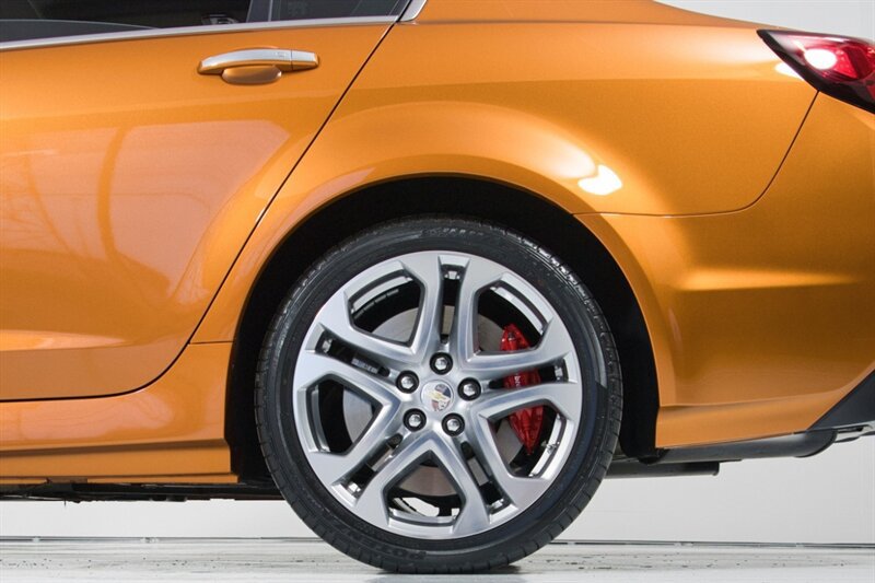 Used 2017 Chevrolet SS RWD image 7