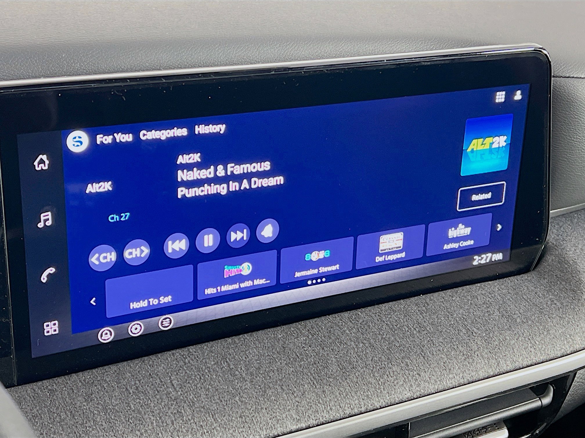 New 2026 Nissan Kicks S image 8