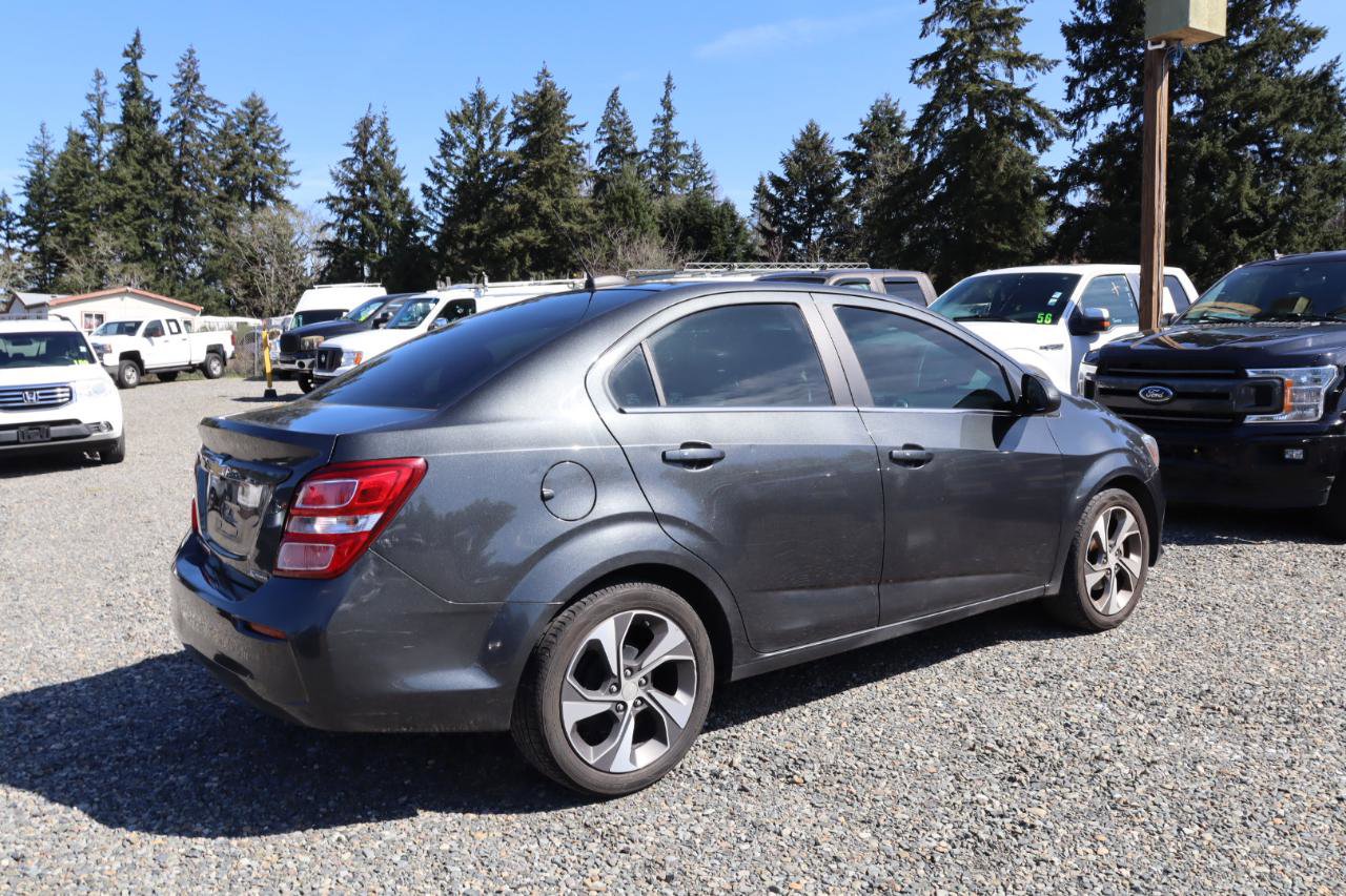 Used 2018 Chevrolet Sonic Premier image 4