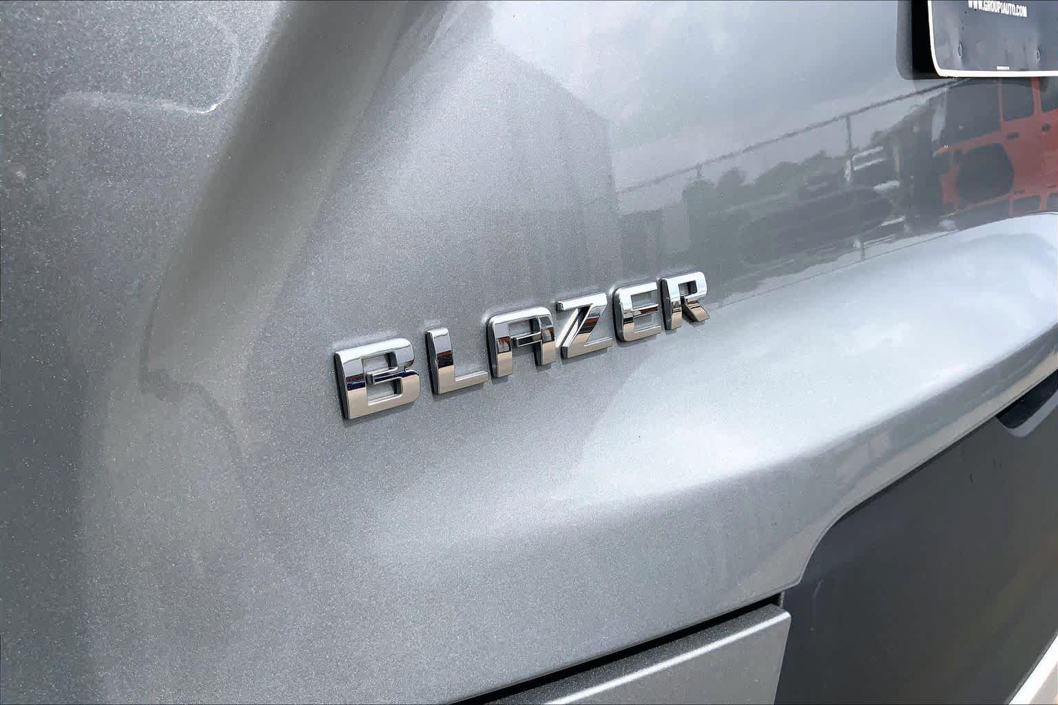 Used 2024 Chevrolet Blazer LT w/ Convenience Package FWD image 30