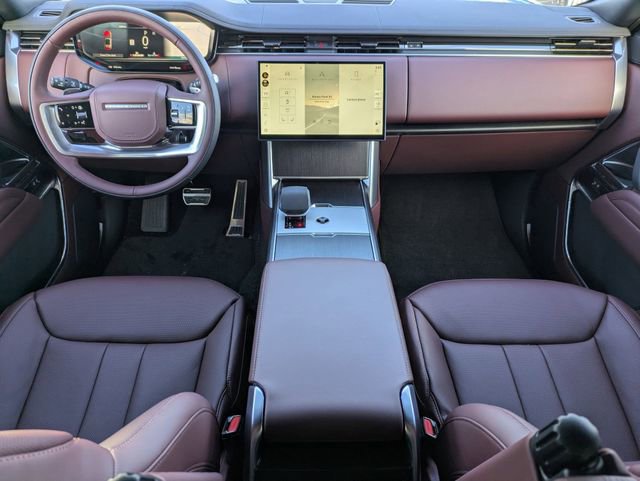 New 2026 Land Rover Range Rover SE image 14