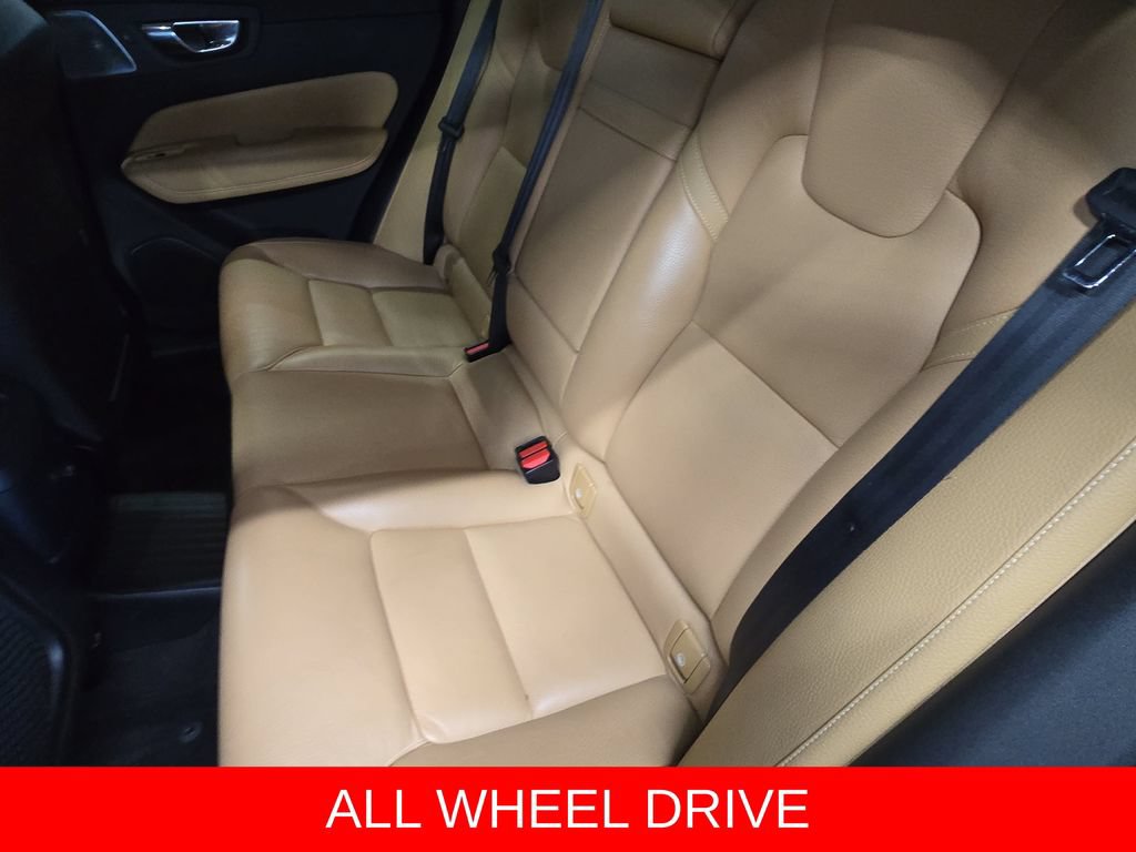 Used 2018 Volvo XC60 T8 Inscription w/ Advanced Package AWD/4WD image 15