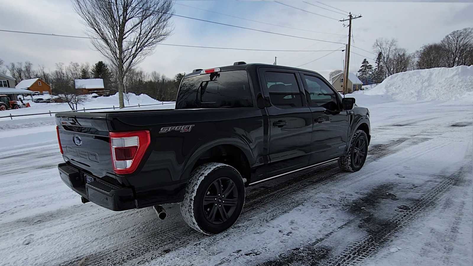 Used 2023 Ford F150 Lariat w/ Equipment Group 502A High image 8