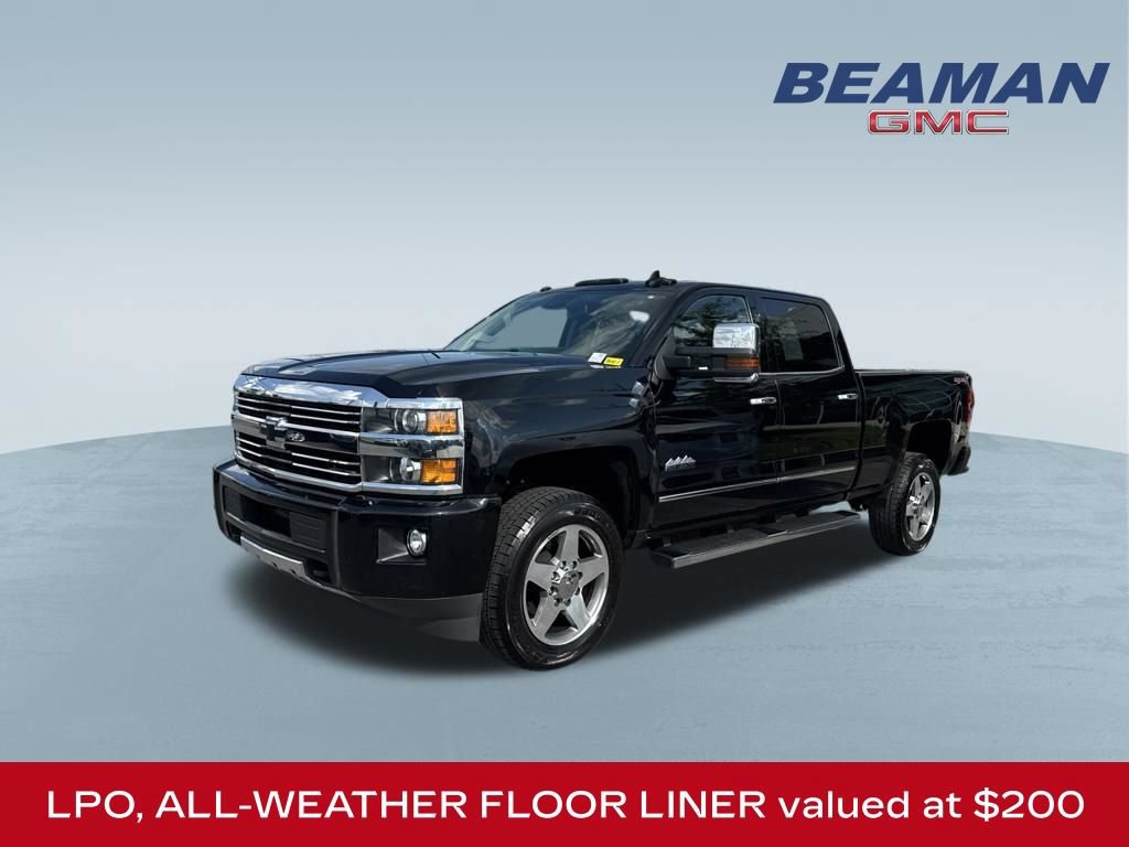 Used 2017 Chevrolet Silverado 2500 High Country AWD/4WD image 3