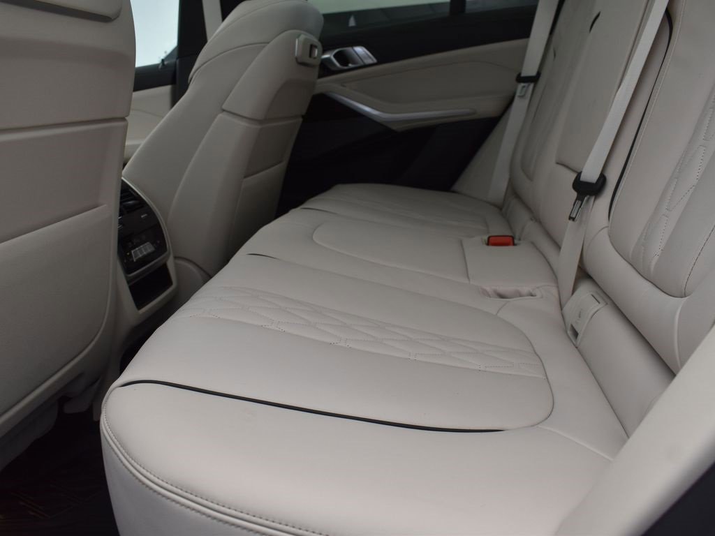 New 2026 BMW X5 sDrive40i w/ Climate Comfort Package image 16