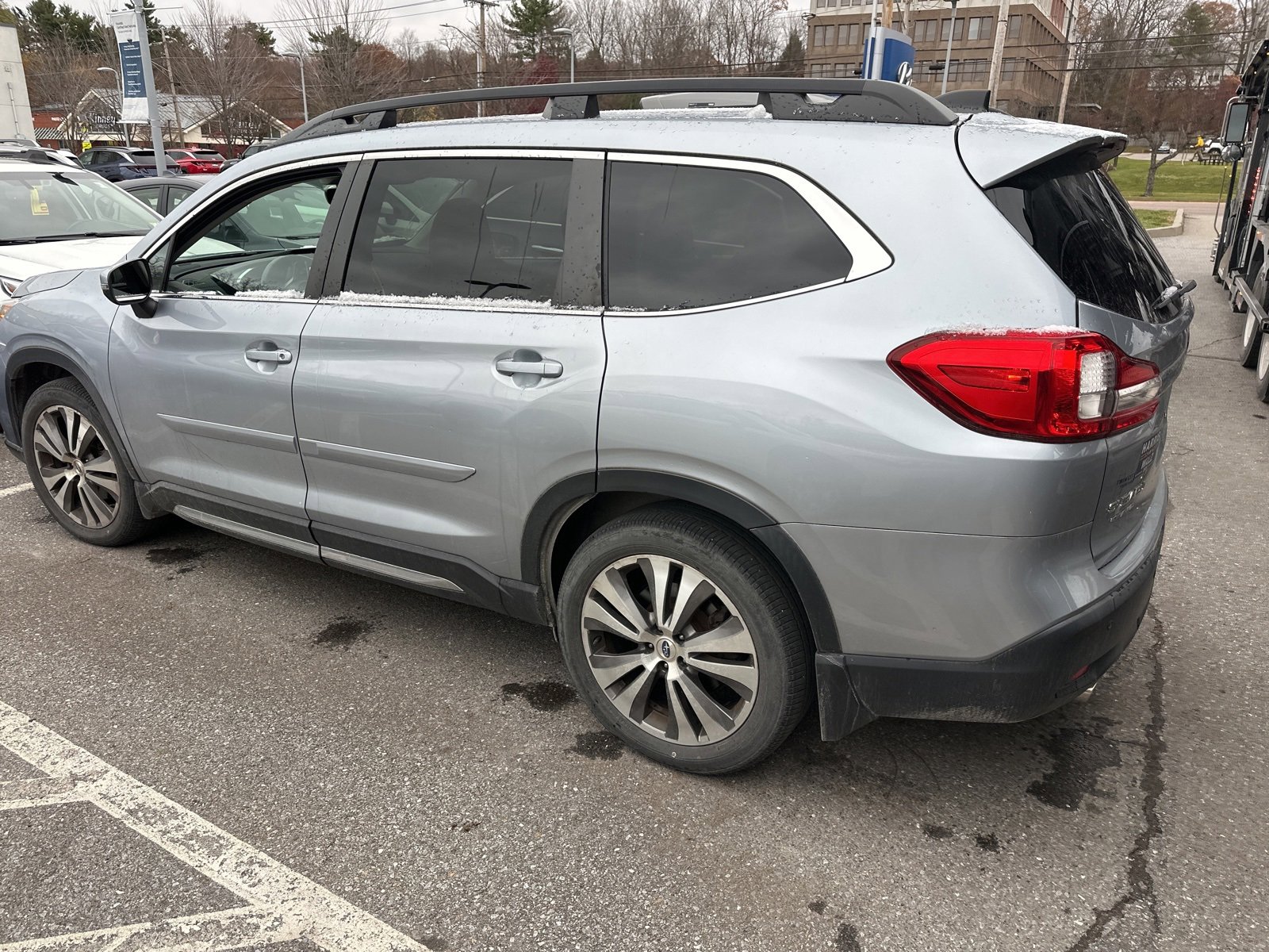 Used 2020 Subaru Ascent Limited image 4