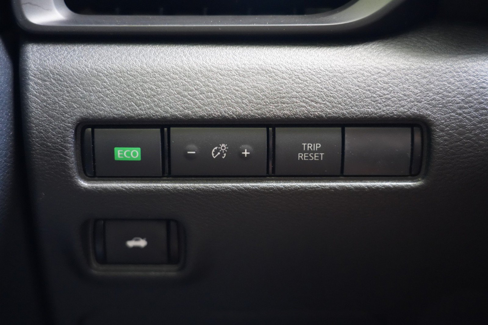 Used 2022 Nissan Sentra S w/ Trunk Package FWD image 16