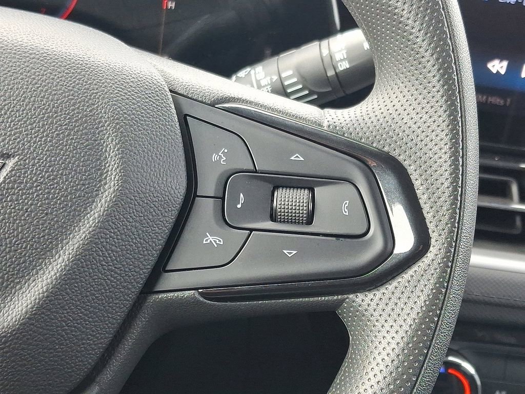 Used 2025 Chevrolet TrailBlazer LT image 24