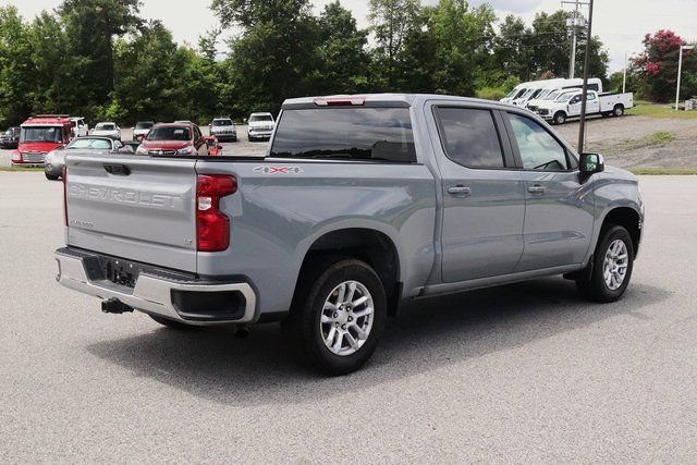 Used 2024 Chevrolet Silverado 1500 LT AWD/4WD image 7