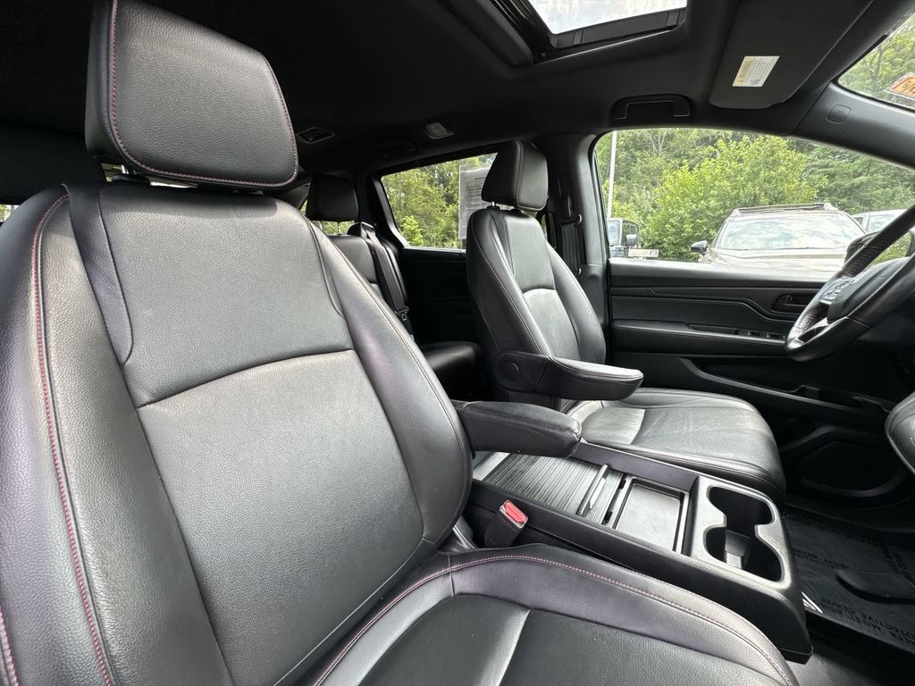 Used 2023 Honda Odyssey Sport image 27