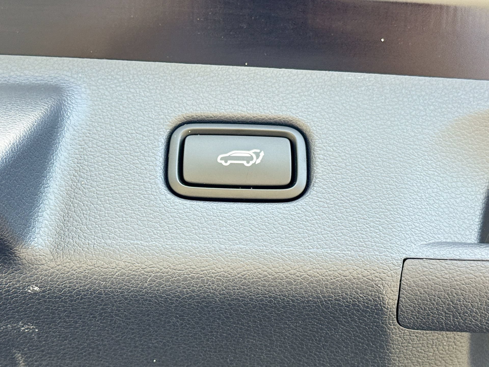 Used 2025 Hyundai Palisade Calligraphy FWD image 11