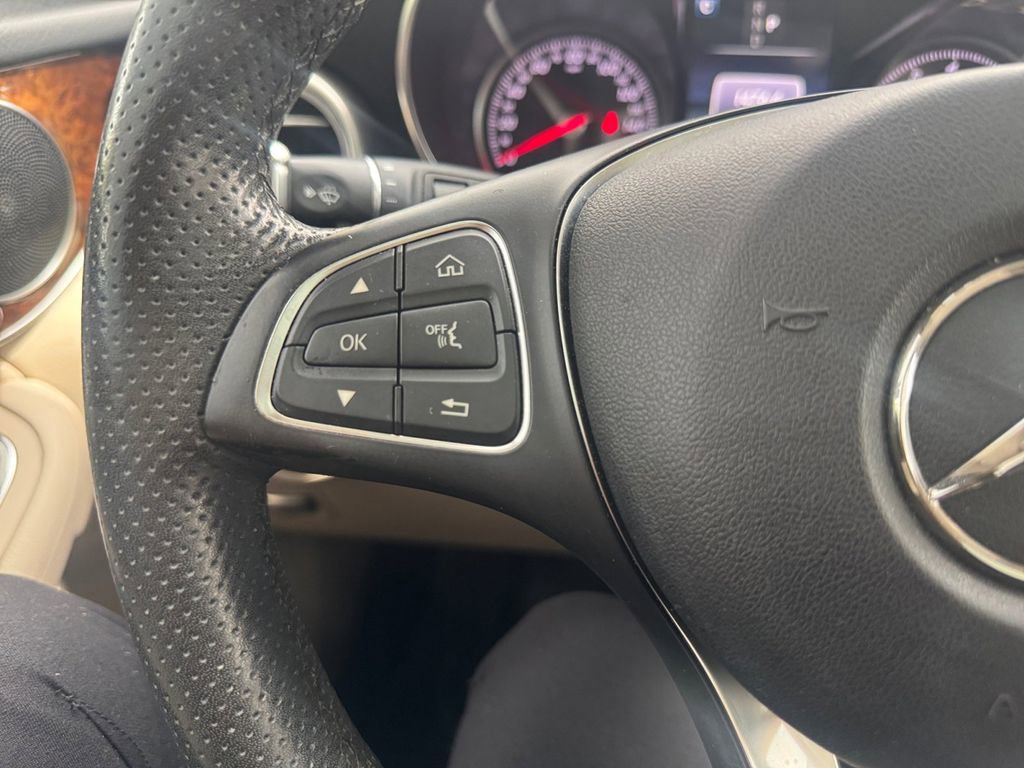 Used 2018 Mercedes-Benz GLC 300 image 23