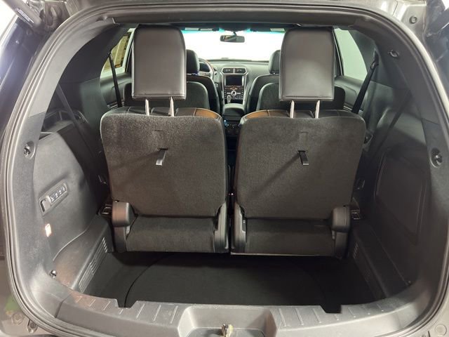 Used 2017 Ford Explorer Limited AWD/4WD image 6